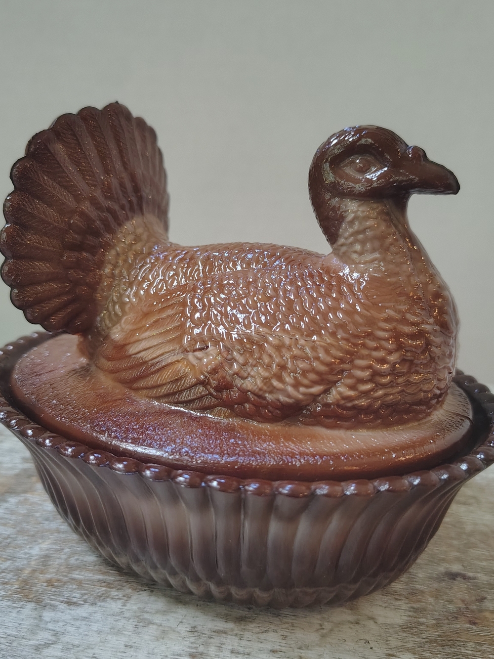 Vintage Boyd Turkey On Nest 90s Slag Glass 5.5"